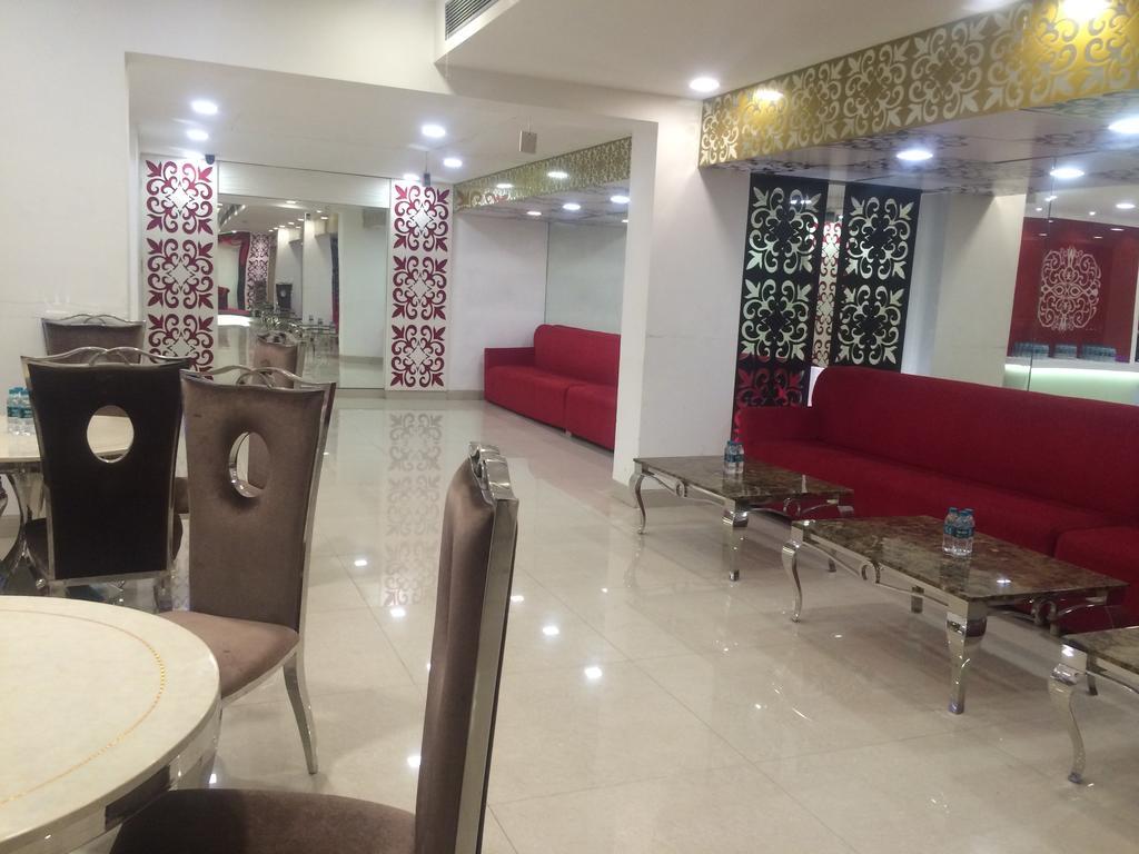 Fabhotel D75 At Residency Ghaziabad Dış mekan fotoğraf